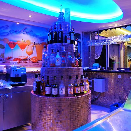Select Suite & Apart Hotel Алания Экстерьер фото