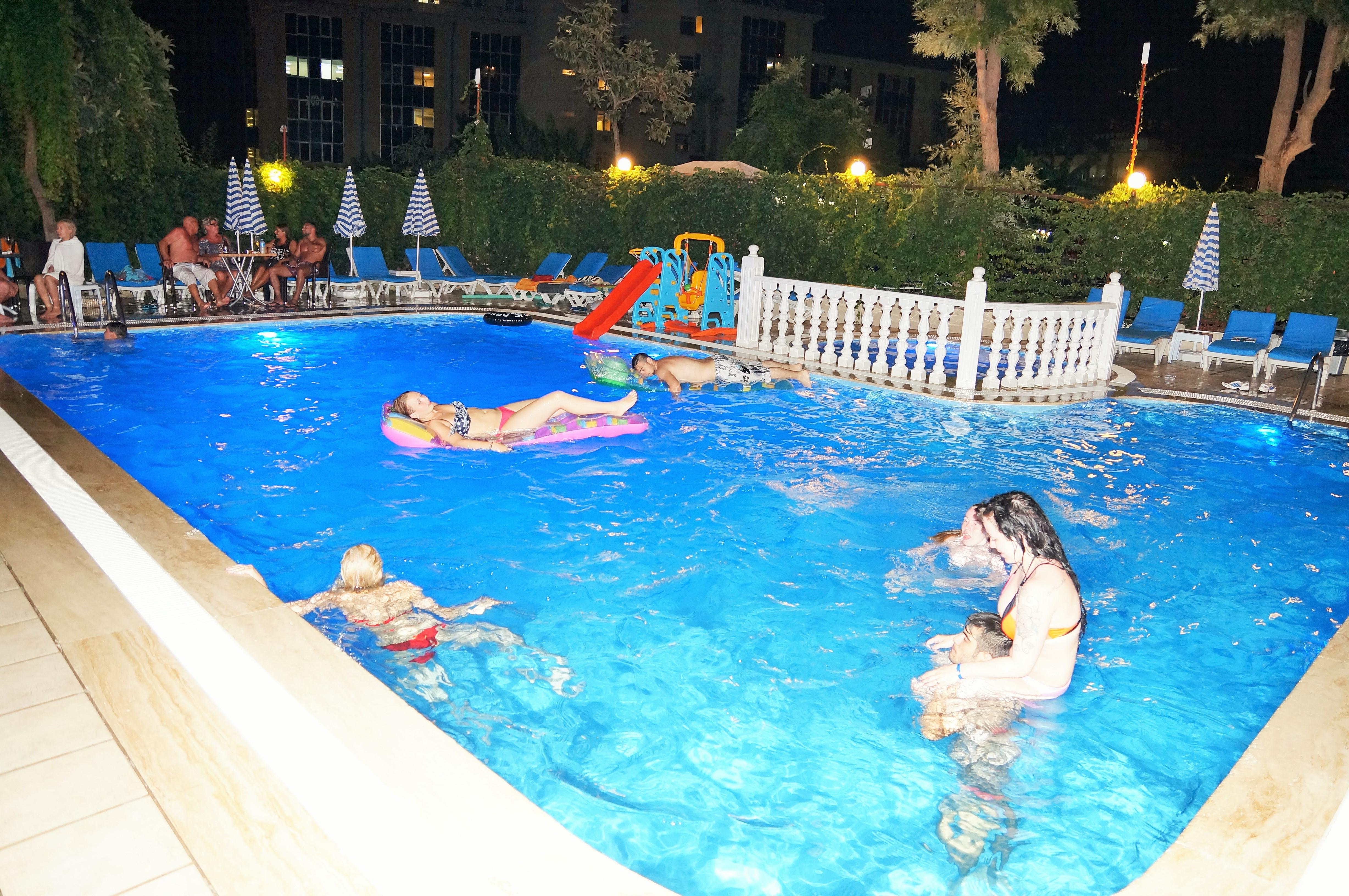 Select Suite & Apart Hotel Алания Экстерьер фото